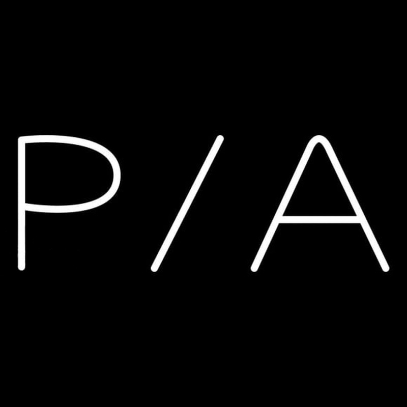 Pershing Angels Neon Skilt