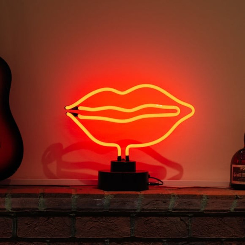 Red Lips Desktop Neon Skilt