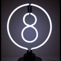 8 Ball Desktop Neon Skilt