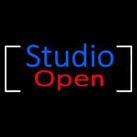 Blue Studio Red Open Border Neon Skilt