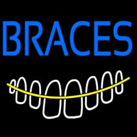 Braces With Teeth Neon Skilt