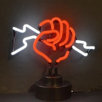 Fist with Lightning Desktop Neon Skilt