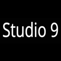 Studio 9 Neon Skilt